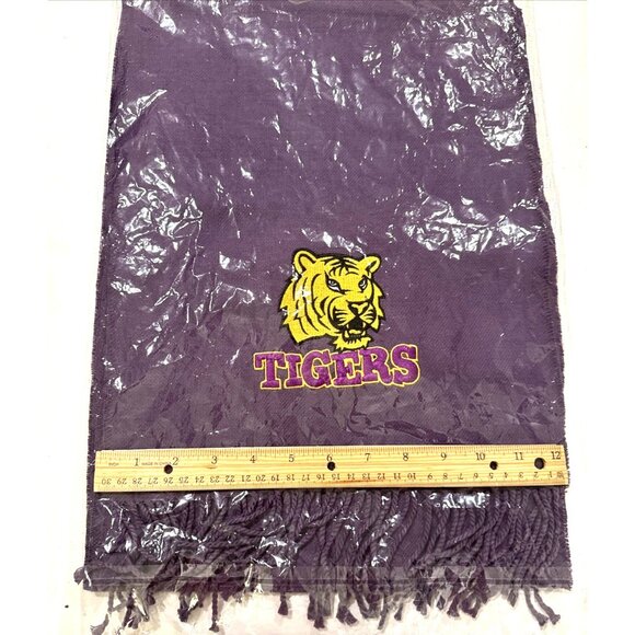 NWT LSU Embroidered Tigers Scarf - Picture 4 of 4